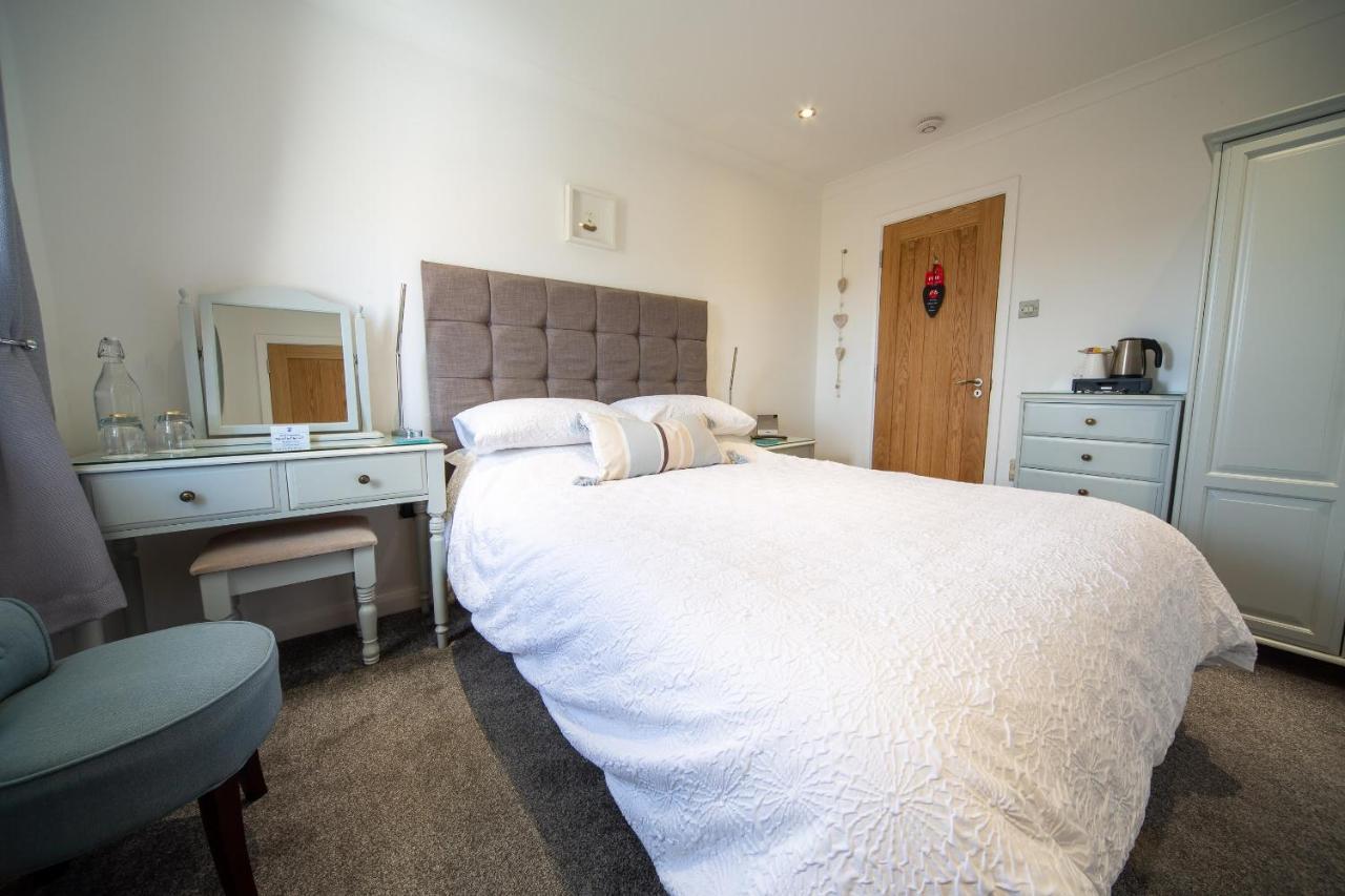 Tor View Bed and Breakfast Padstow Exteriör bild